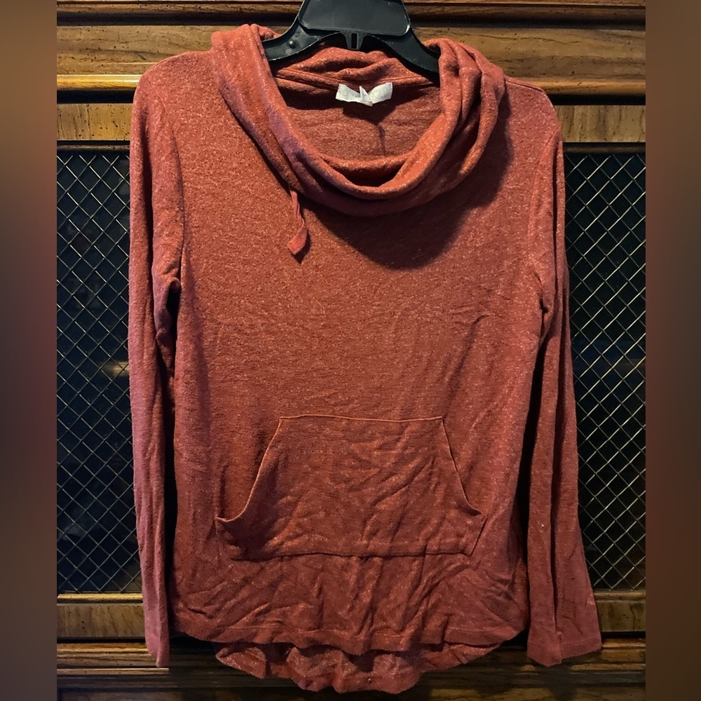 Planet Gold Rust Sweater small